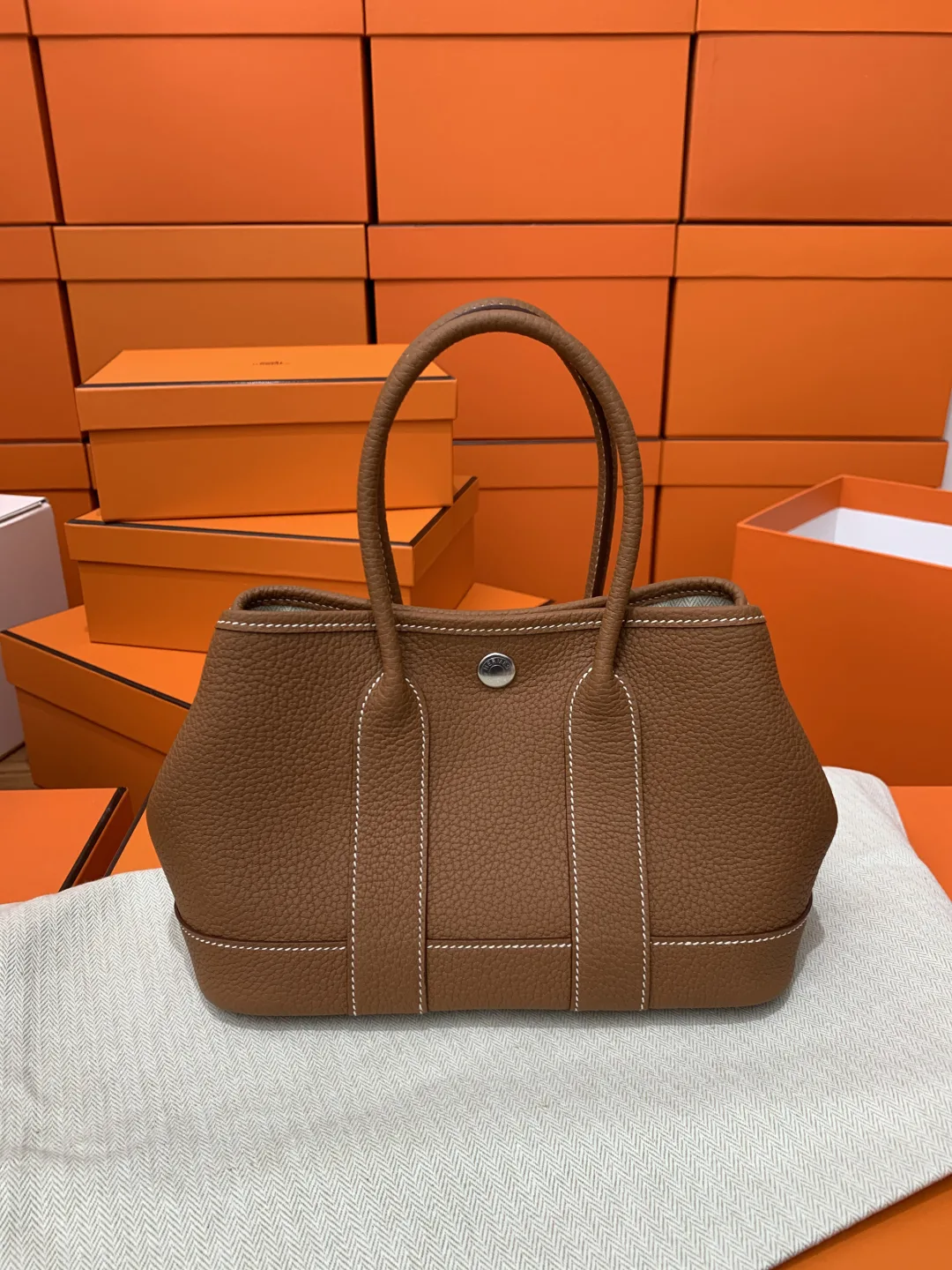 M9 에르메스 Garden Party 23cm Togo