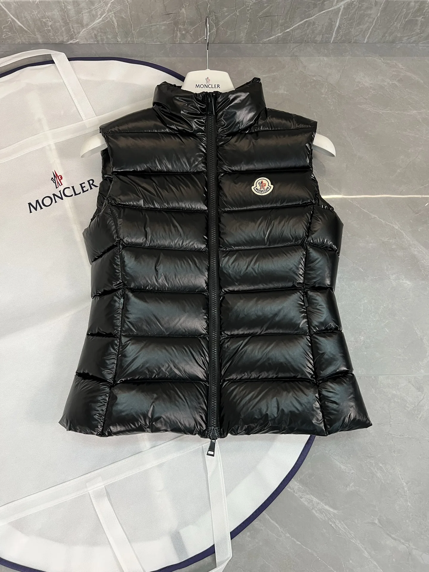 Moncler Ghany 여성 다운 베스트