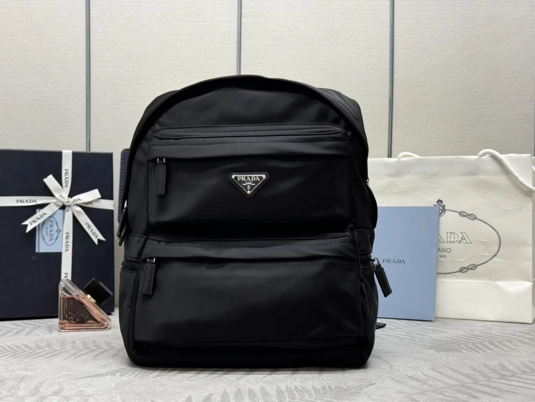 프라다  나일론 백팩 2VZ025 29×40×17cm