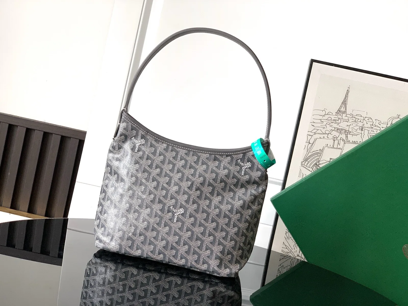 고야드 미니  호보 숄더백  25 cm x 11.5 cm x 22 cm