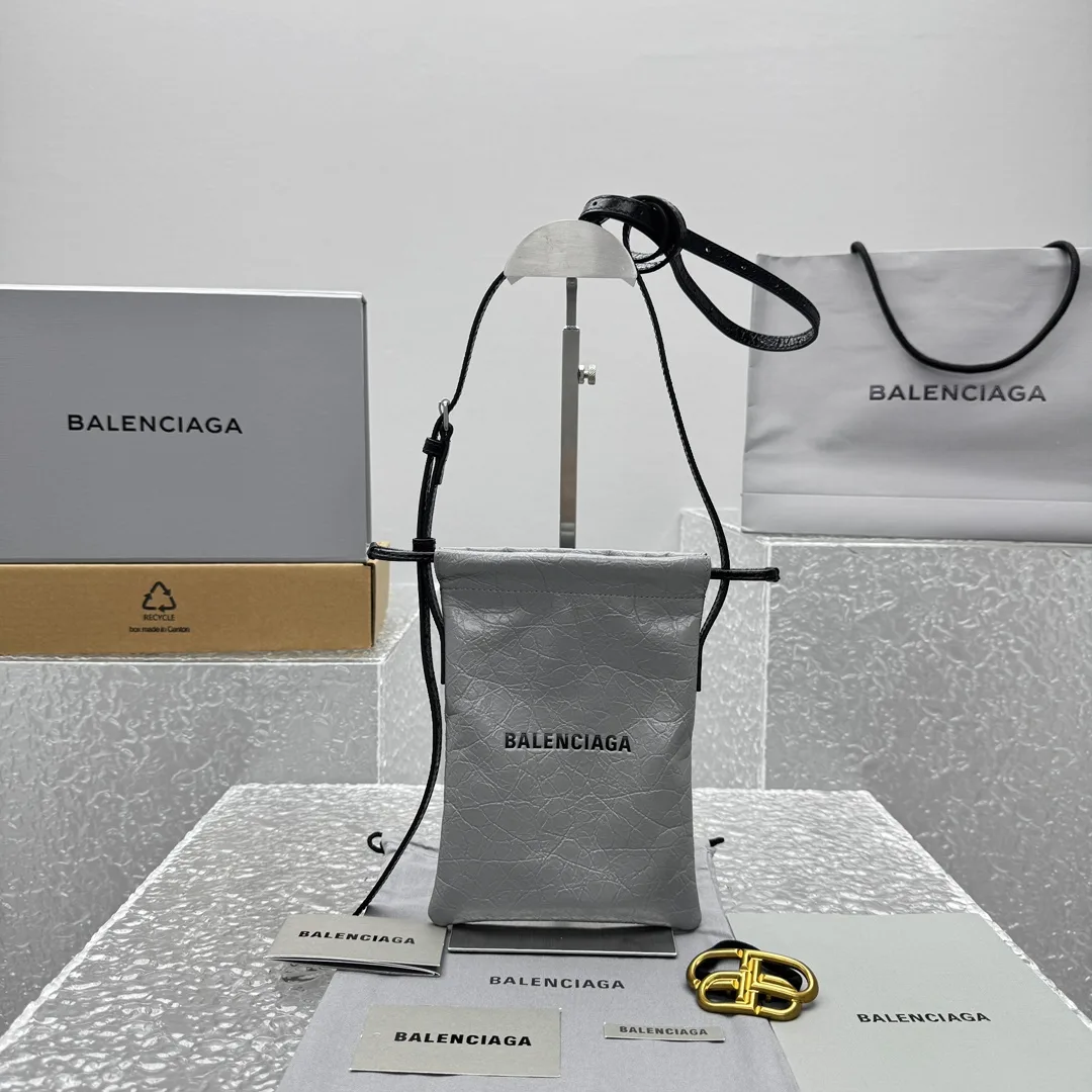 Balenciaga Dust Bag 15x 21cm