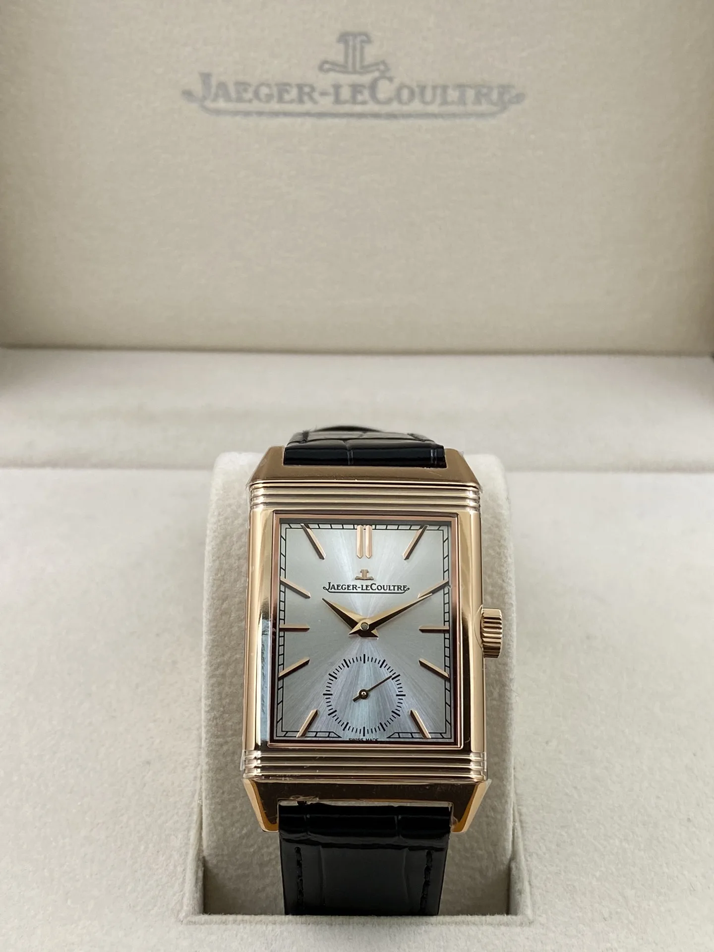 MG l 854A/2  l 45.6 x 27.4mm l Jaeger-LeCoultre 리베르소 트리뷰트