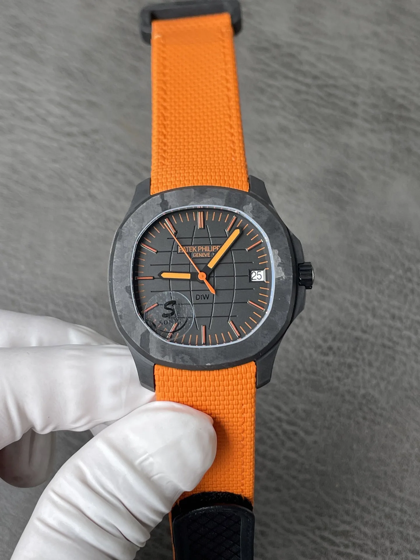 sonic l Cal.324 무브먼트｜40mm l 파텍필립  5167  탄소 섬유