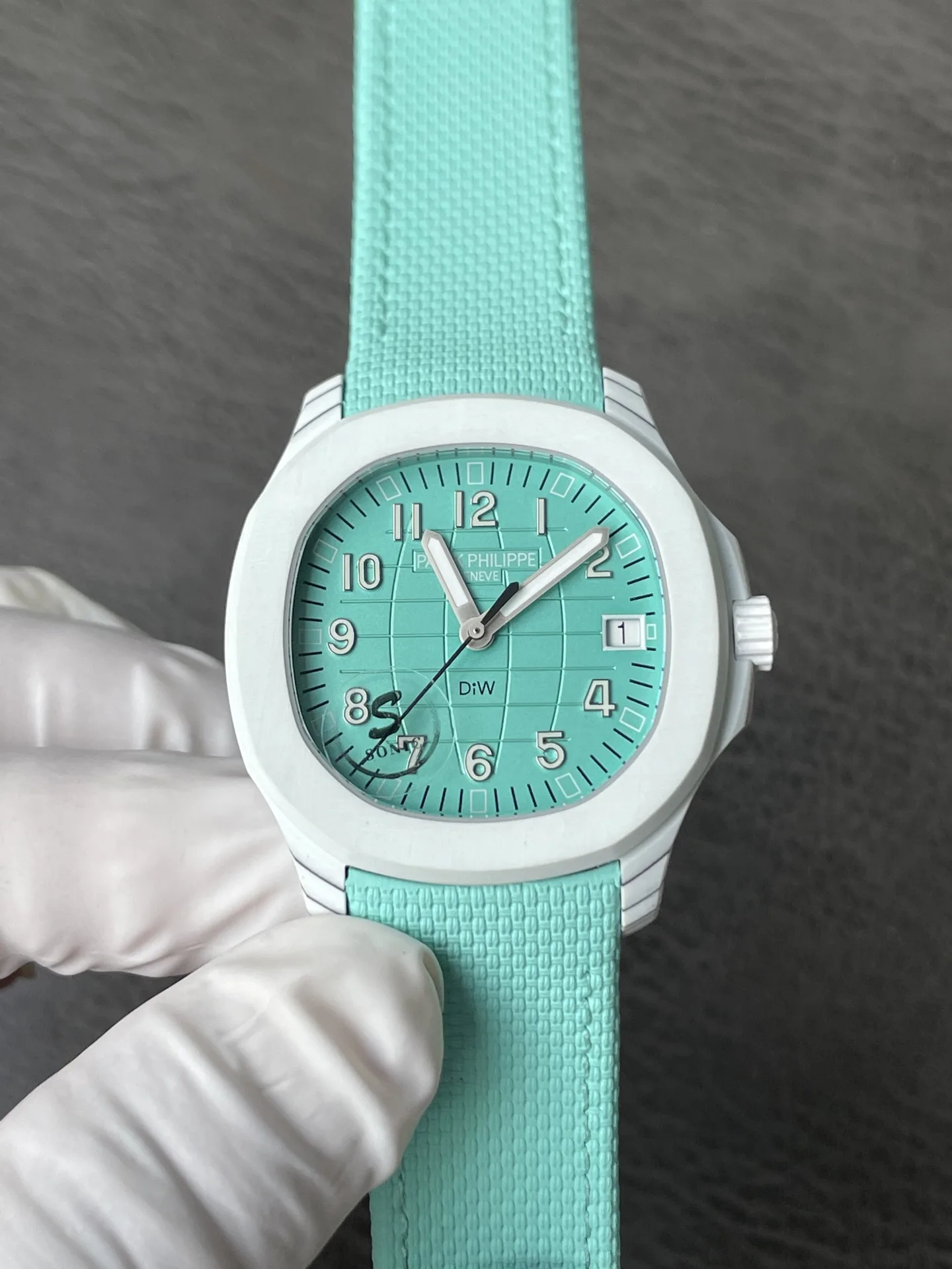 sonic l Cal.324 무브먼트｜40mm l 파텍필립  5167  탄소 섬유